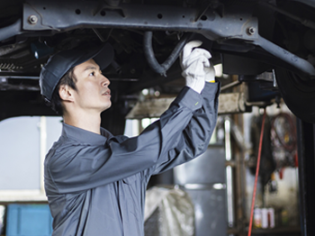 ラインナップは、お客様の愛車の安全をサポートします